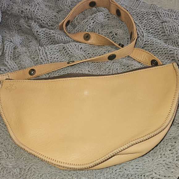 Lyons Leather Co Biggie Bee - Picture 9 of 9